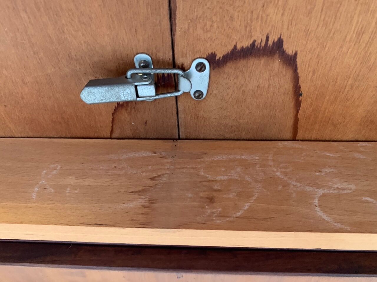Extendable dining table with butterfly extensions in rosewood circa 60's