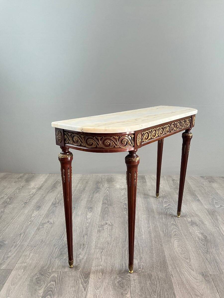 Console en bois et marbre, style Louis XVI, Début du XXe siècle