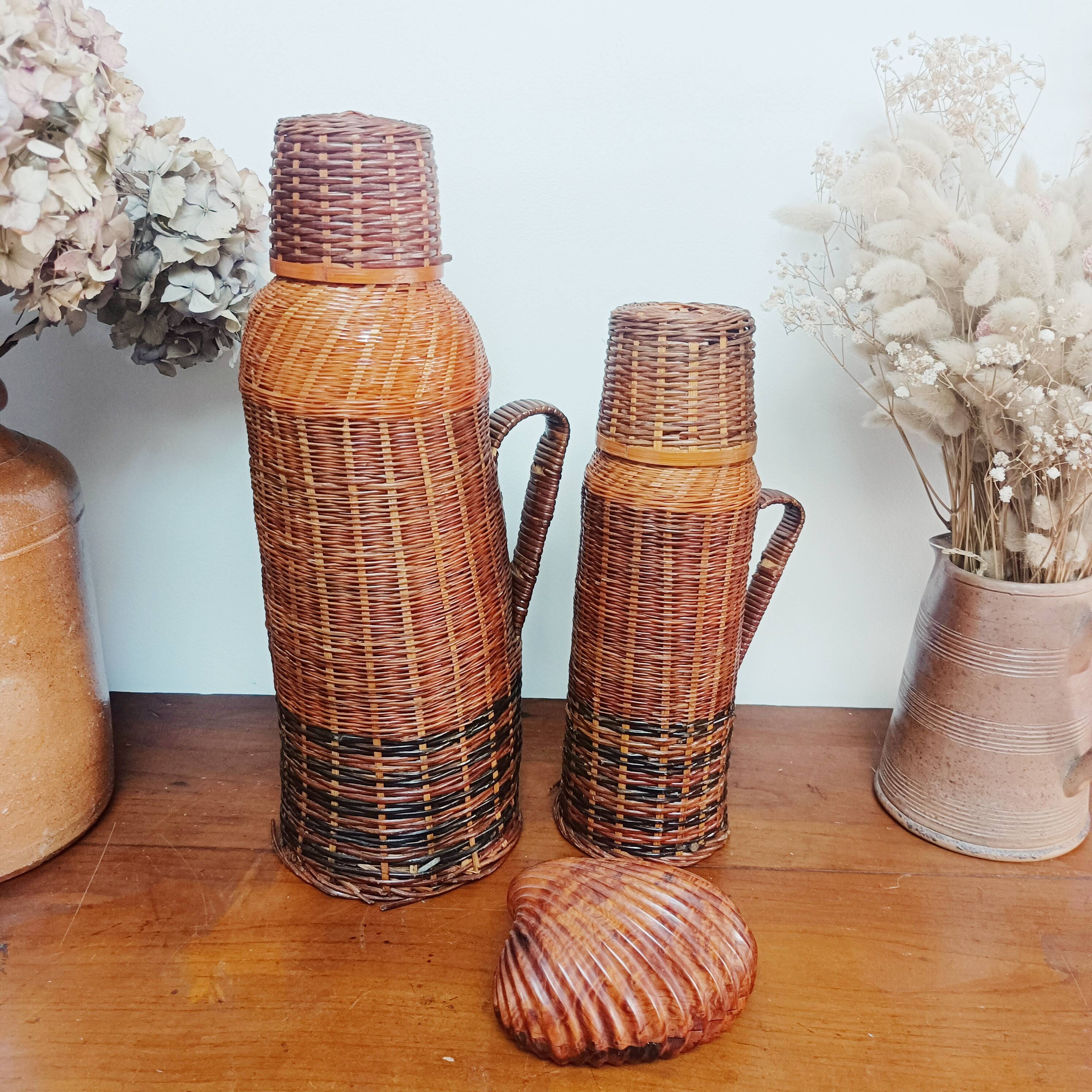 Old wicker thermos, small format