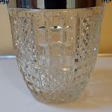 Ice bucket