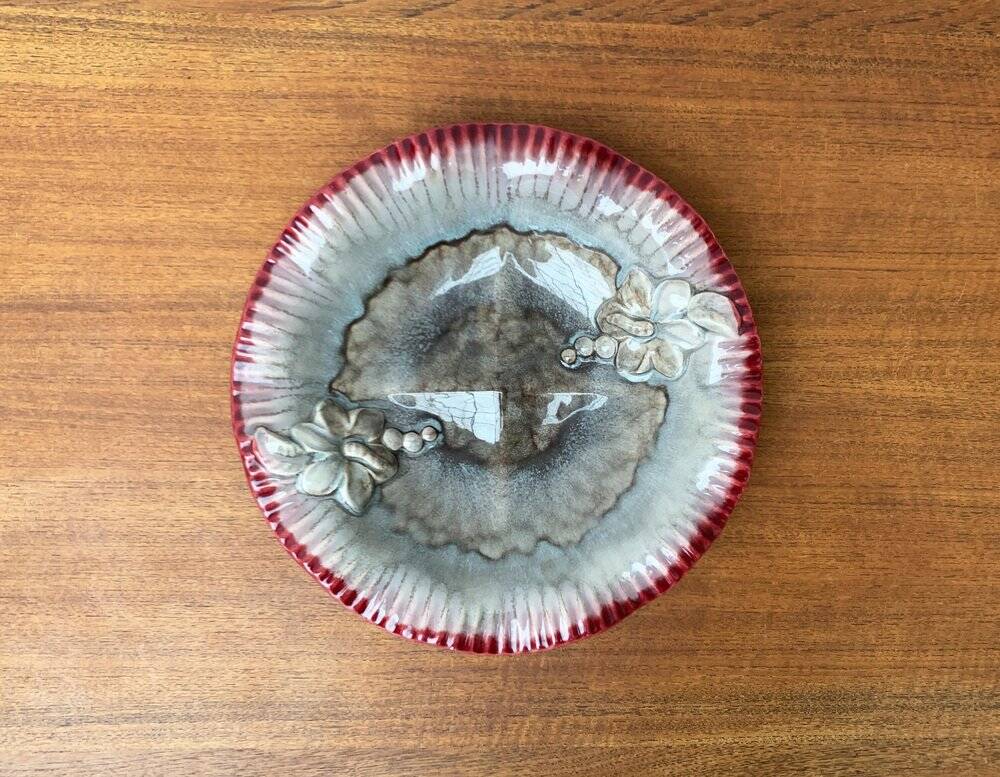 Large East German pottery bowl from the mid-century GDR by Strehla Keramik, 1960s.