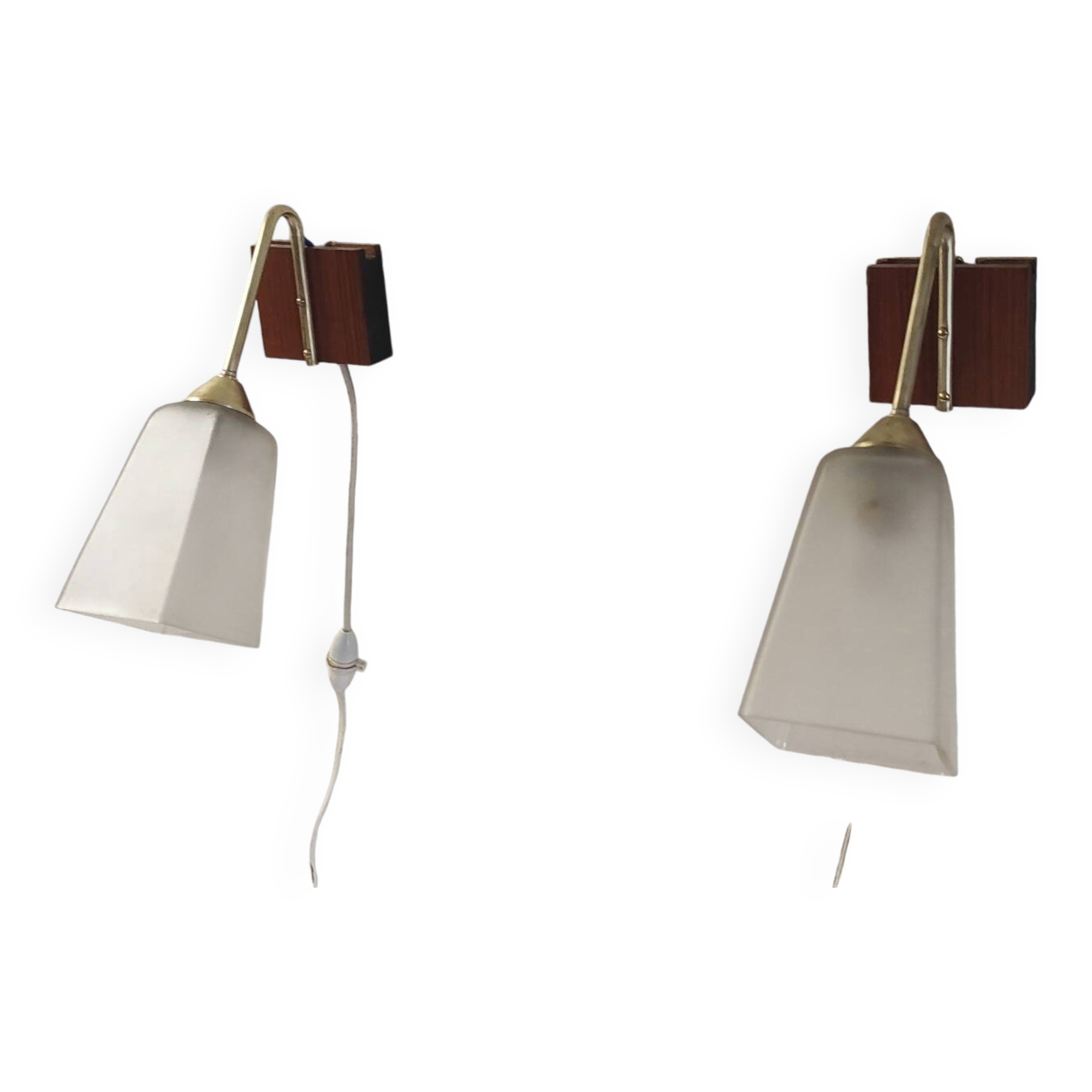Vintage wall lights in wood, brass and glass - mid. 20th century