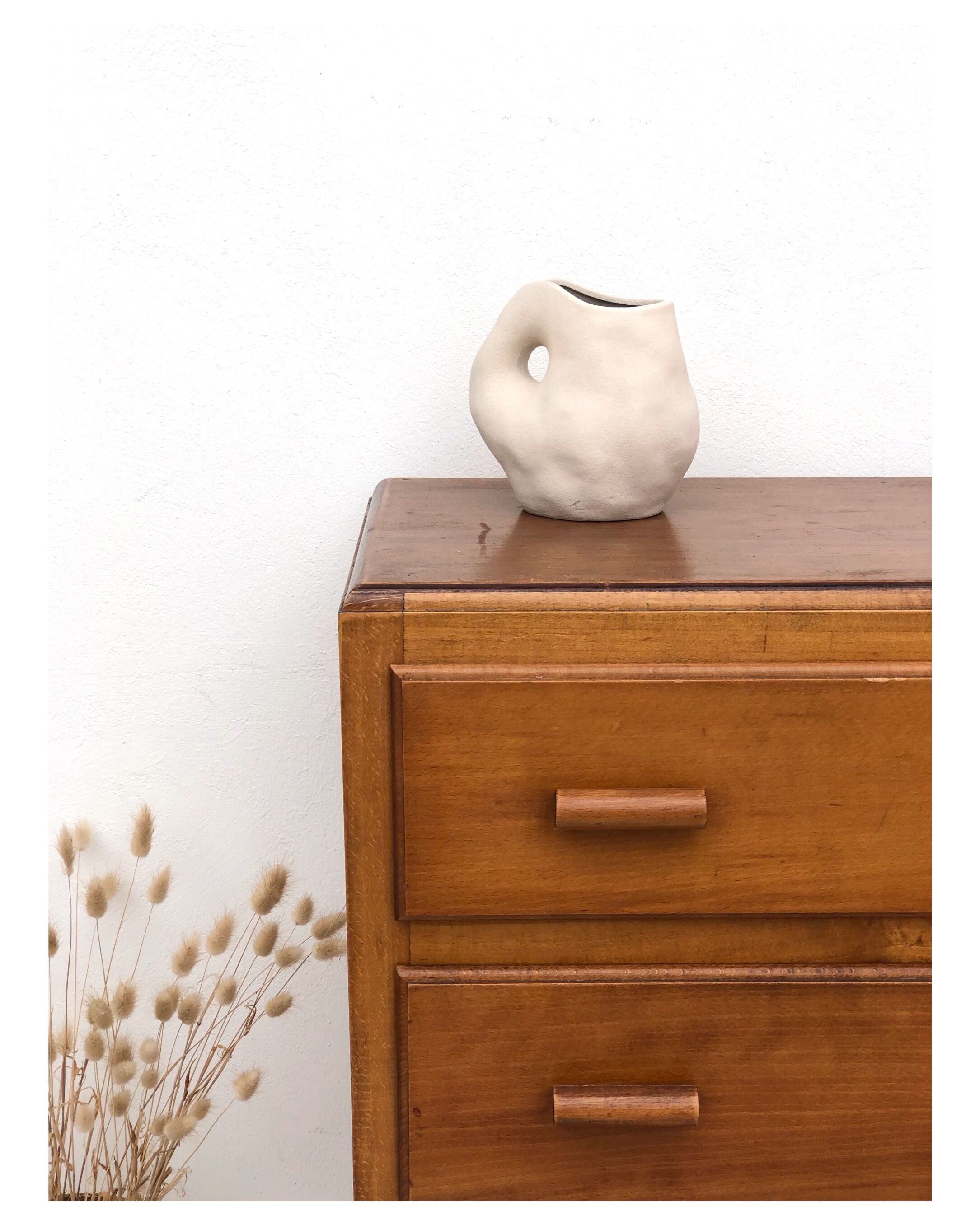 Vintage chest of drawers