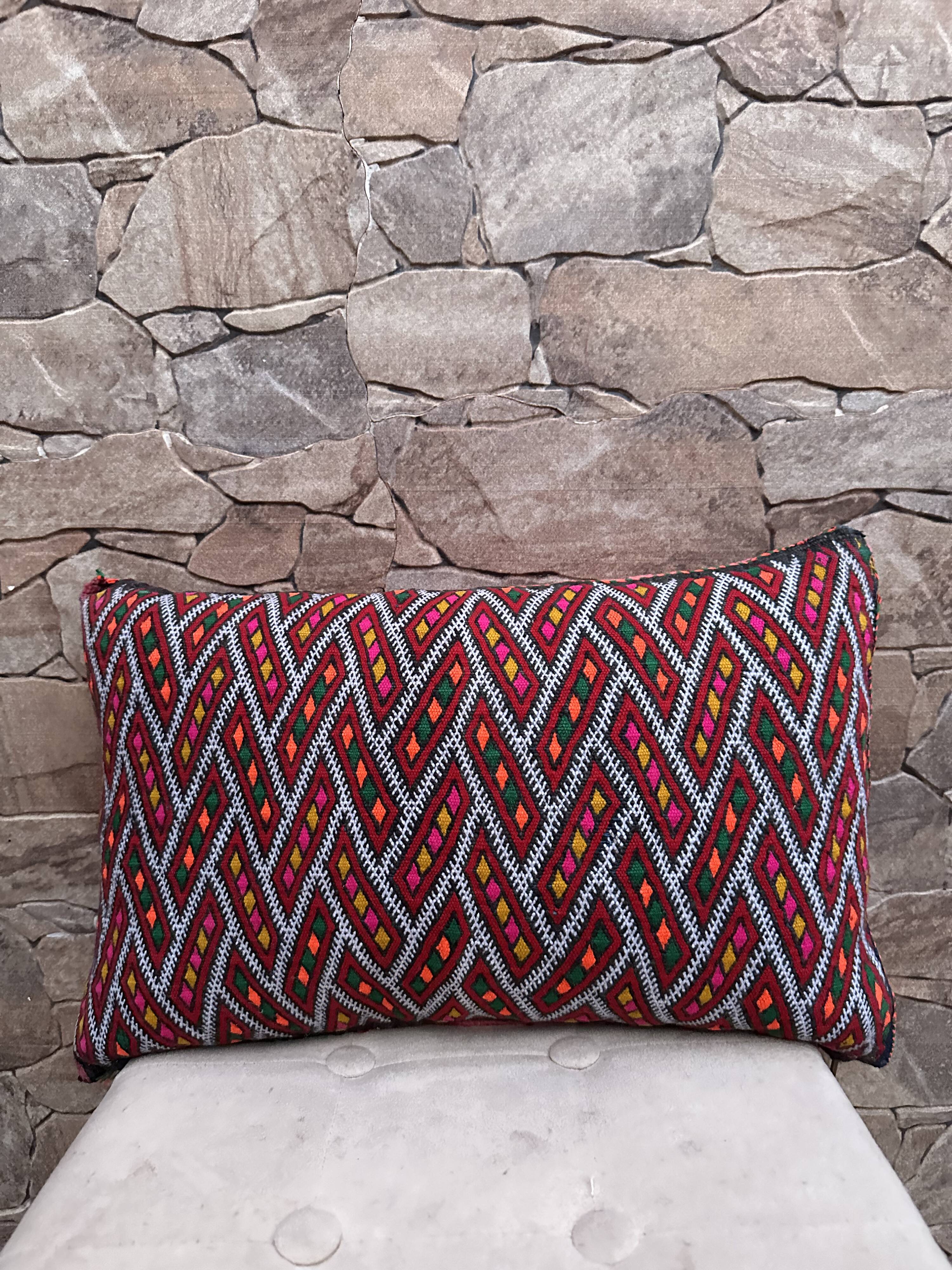 Vintage Moroccan Berber wool cushion cover