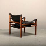 Fauteuil lounge Sirocco Safari d'Arne Norell en palissandre et cuir noir, Suède