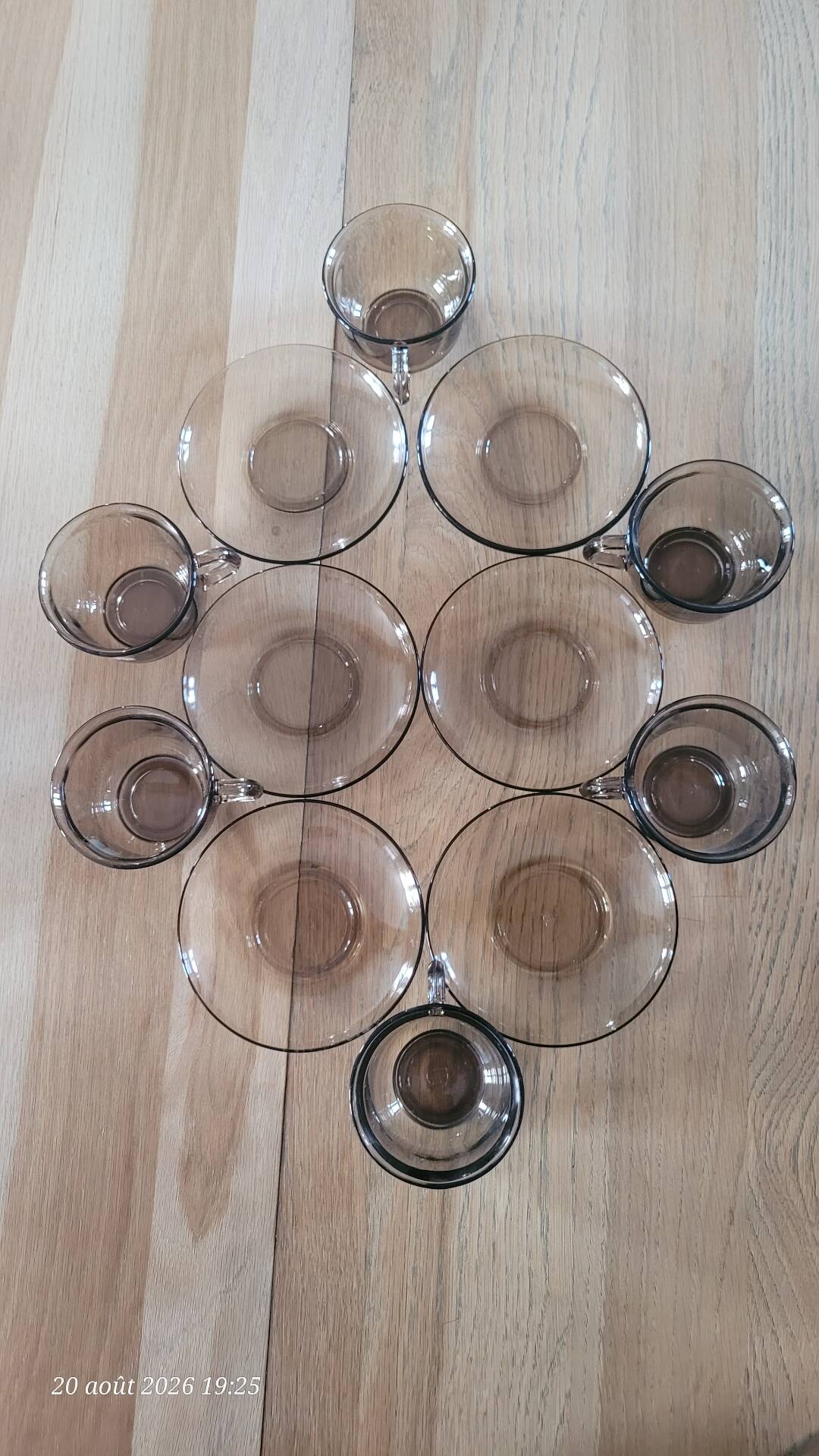 6 cups and saucers in Arcoroc BP glass
