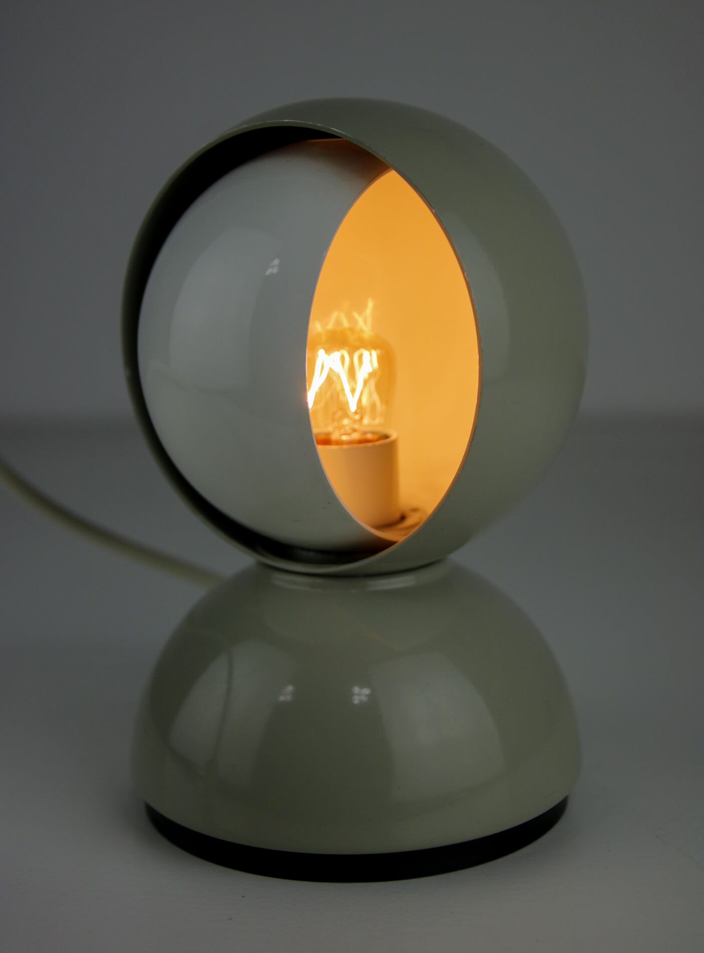 Lampe de table vintage Eclisse par Vico Magistretti pour Artemide