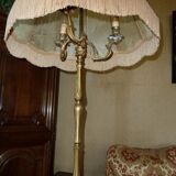 Floor lamp in bronze shade into pork bladder