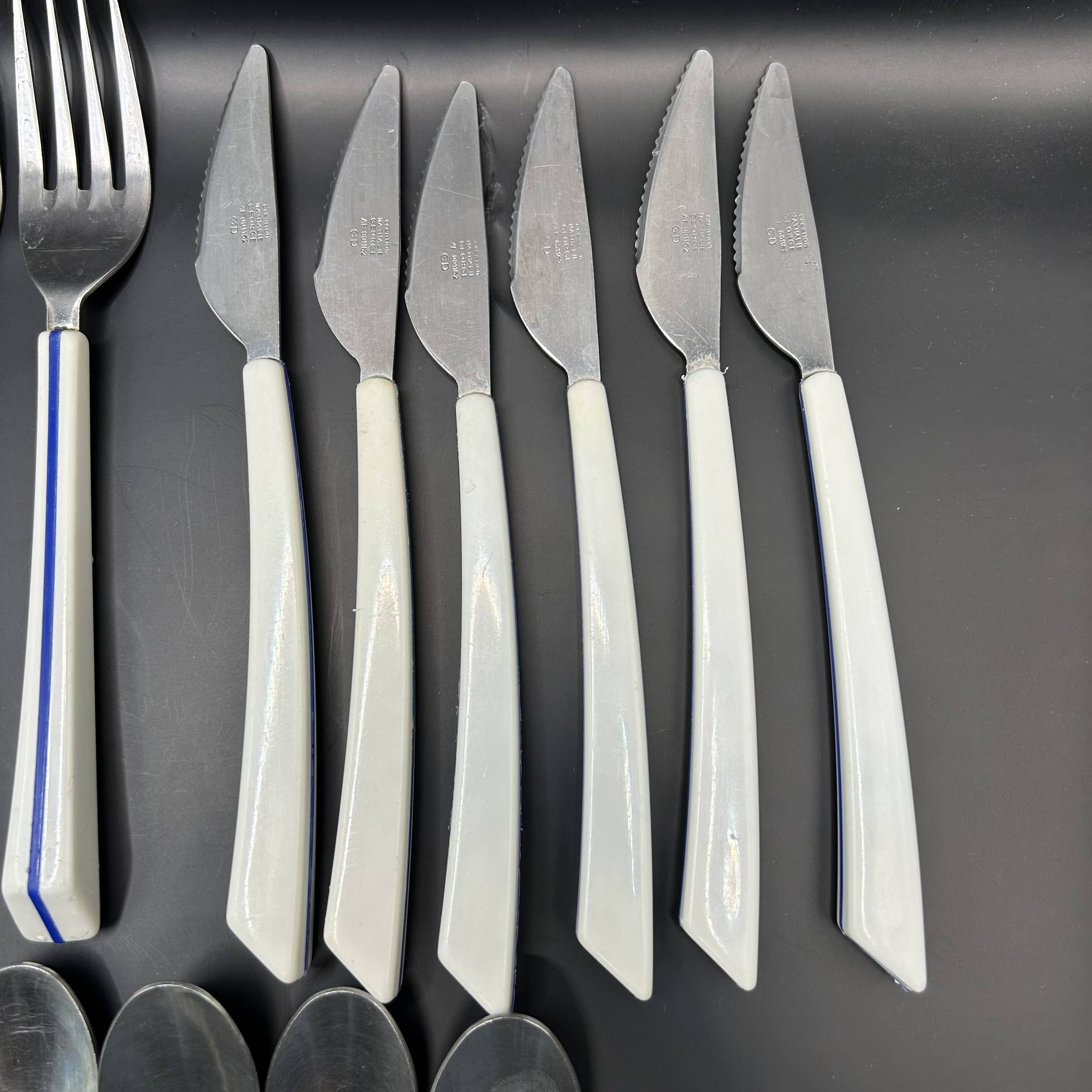 18 Air France place settings by Nathalie George for Guy Degrenne