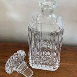 Carafe en verre taillé