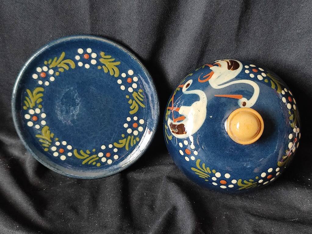 Storks /soufflenheim/ IG friedmann /terracotta /cammenbert butter dish /Als