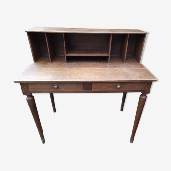 Vintage tiered desk