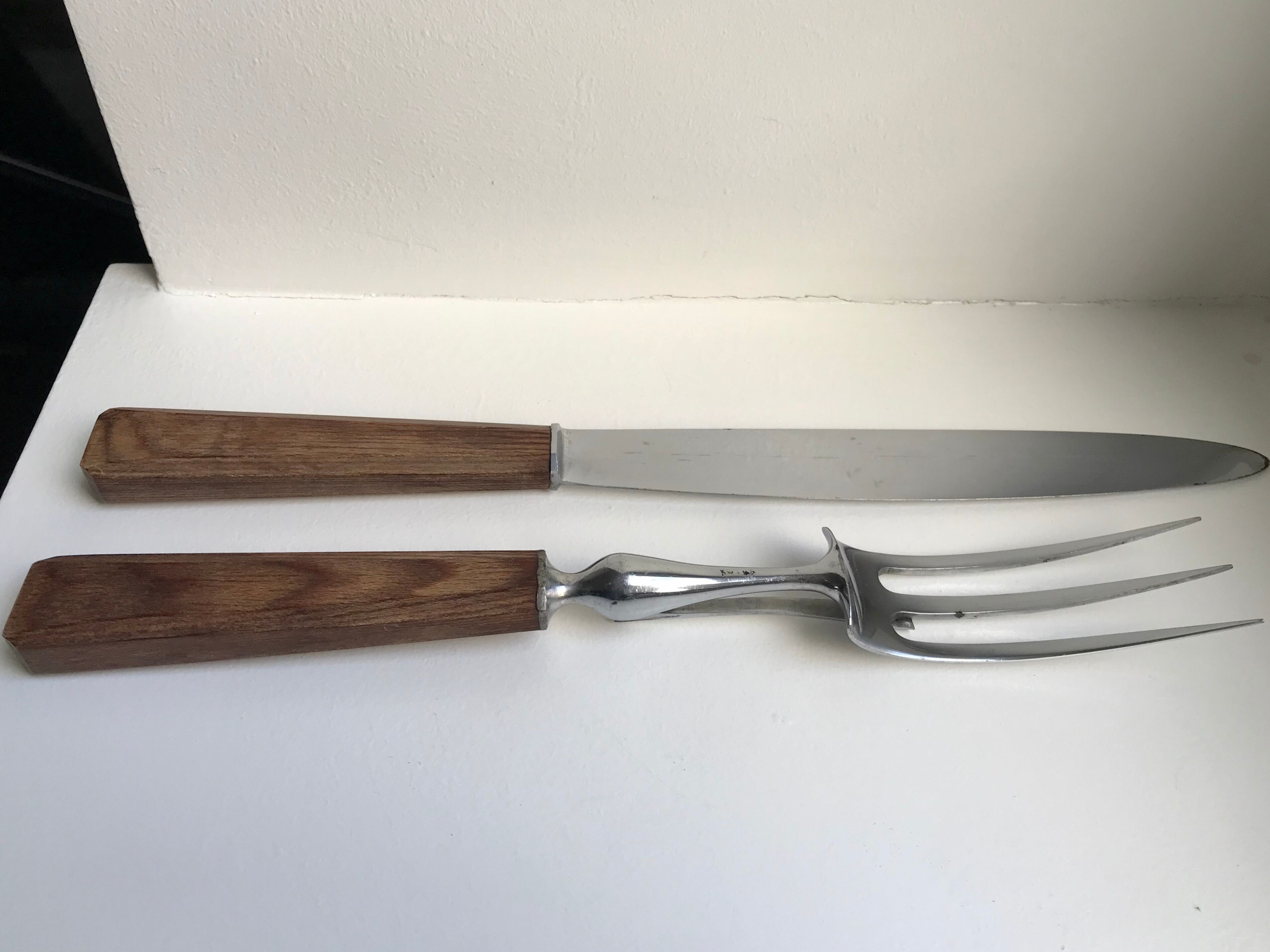 Duo of meat cutlery in solid wood 50s