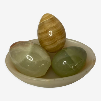 Series of three onyx eggs and XXth cup