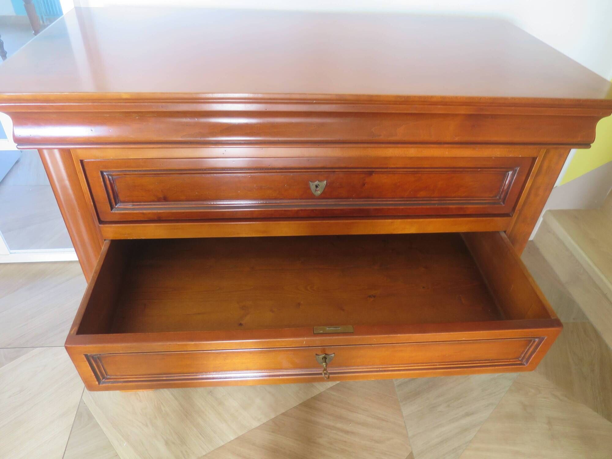 large curved chest of drawers - solid wood - cherry - 4 drawers - Louis Philippe
