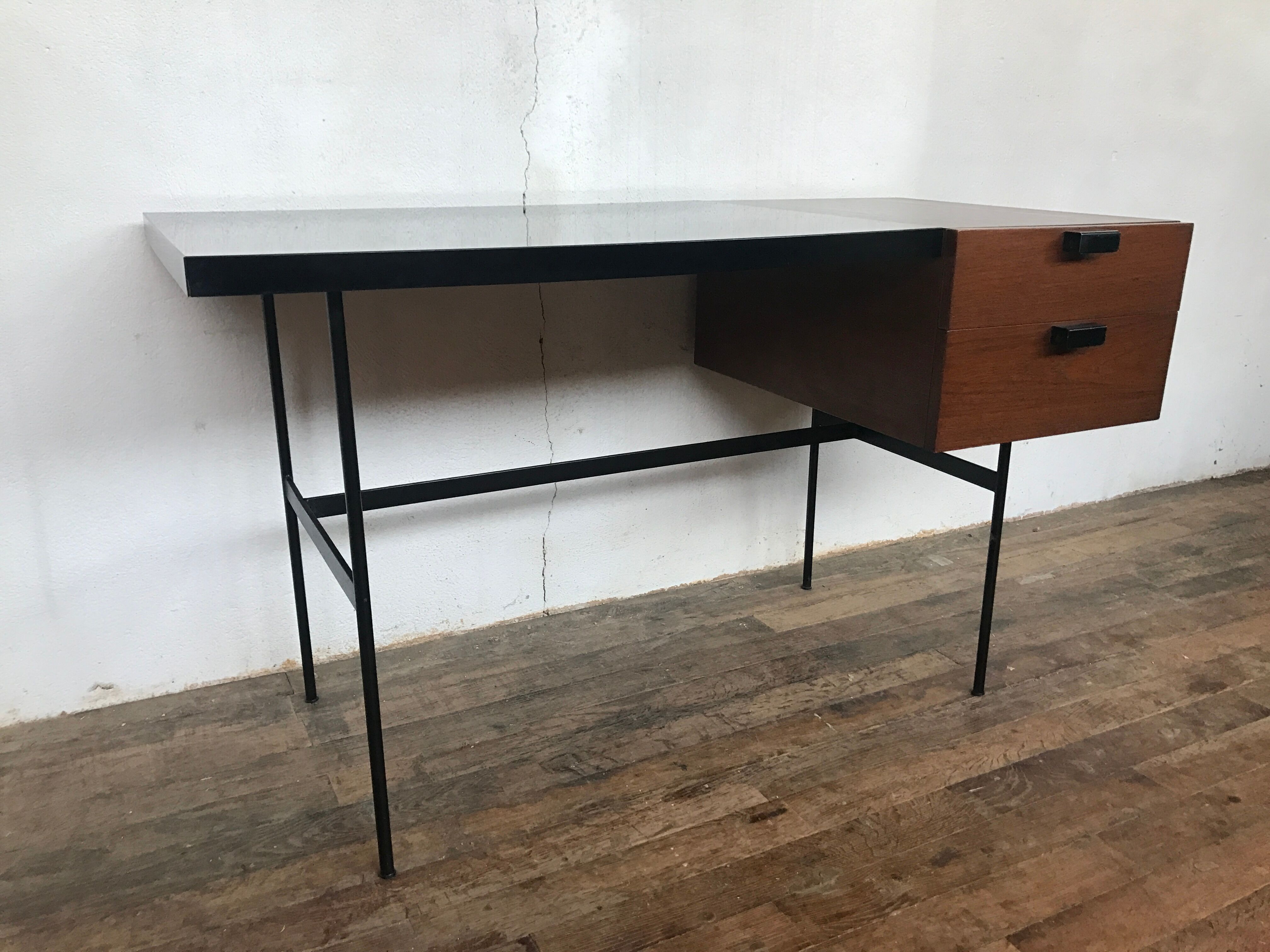 CM 141 desk by Pierre Paulin for Thonet 1950