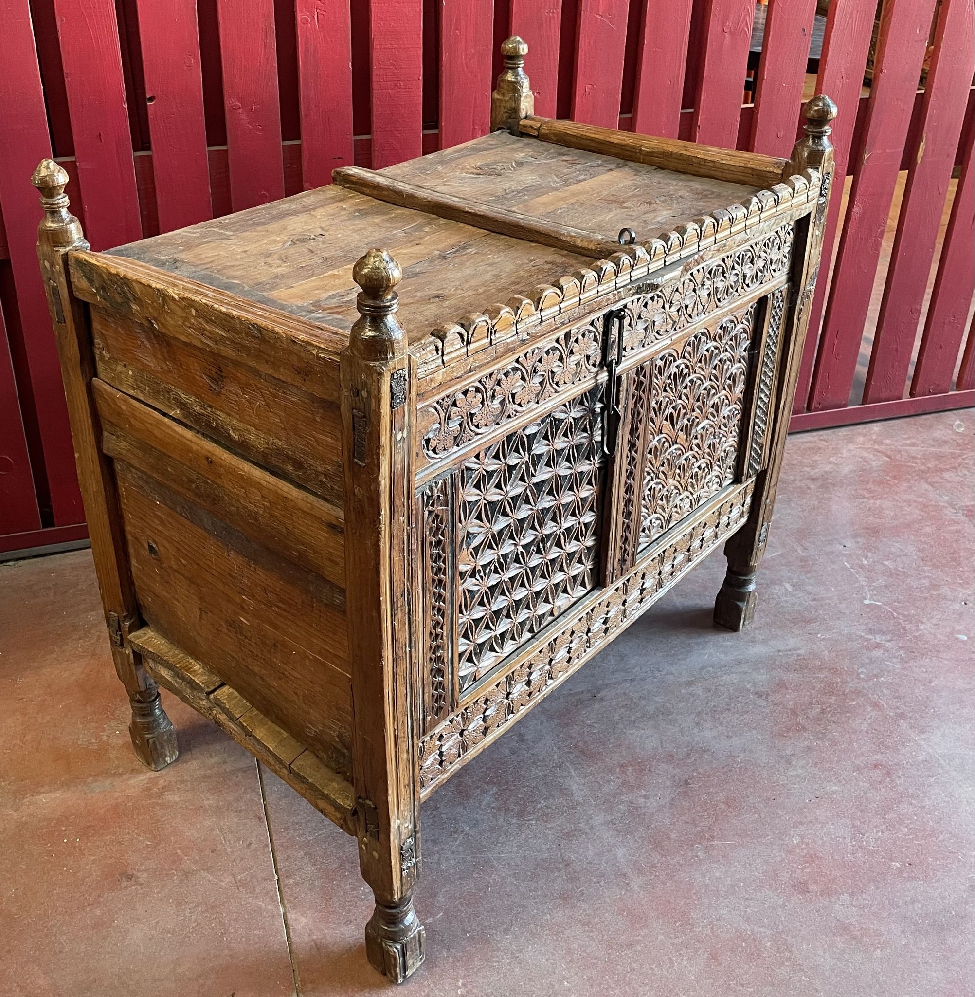 Afghanistan XIXth century wedding chest entirely hand-carved with floral decorations.