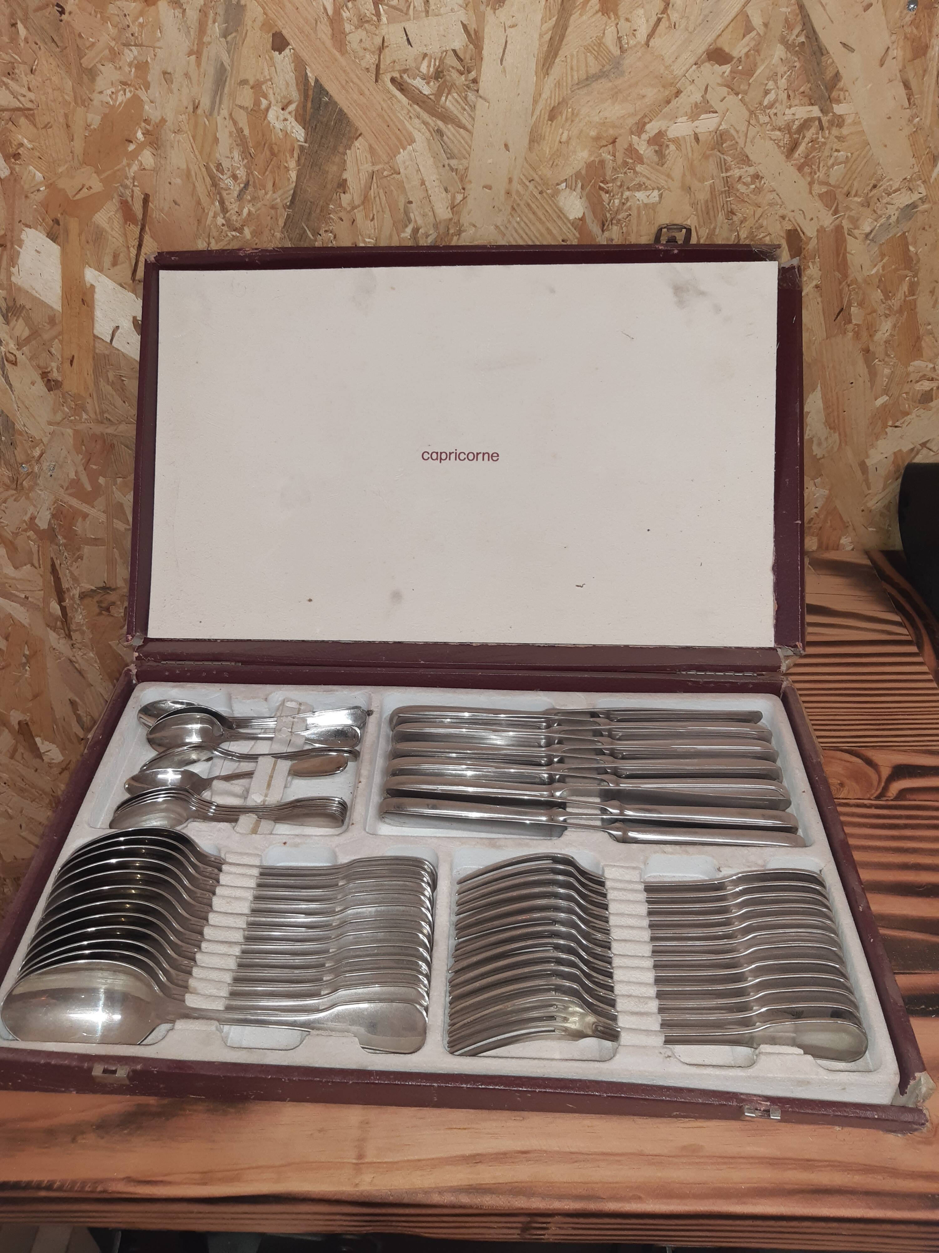 Christofle housewife