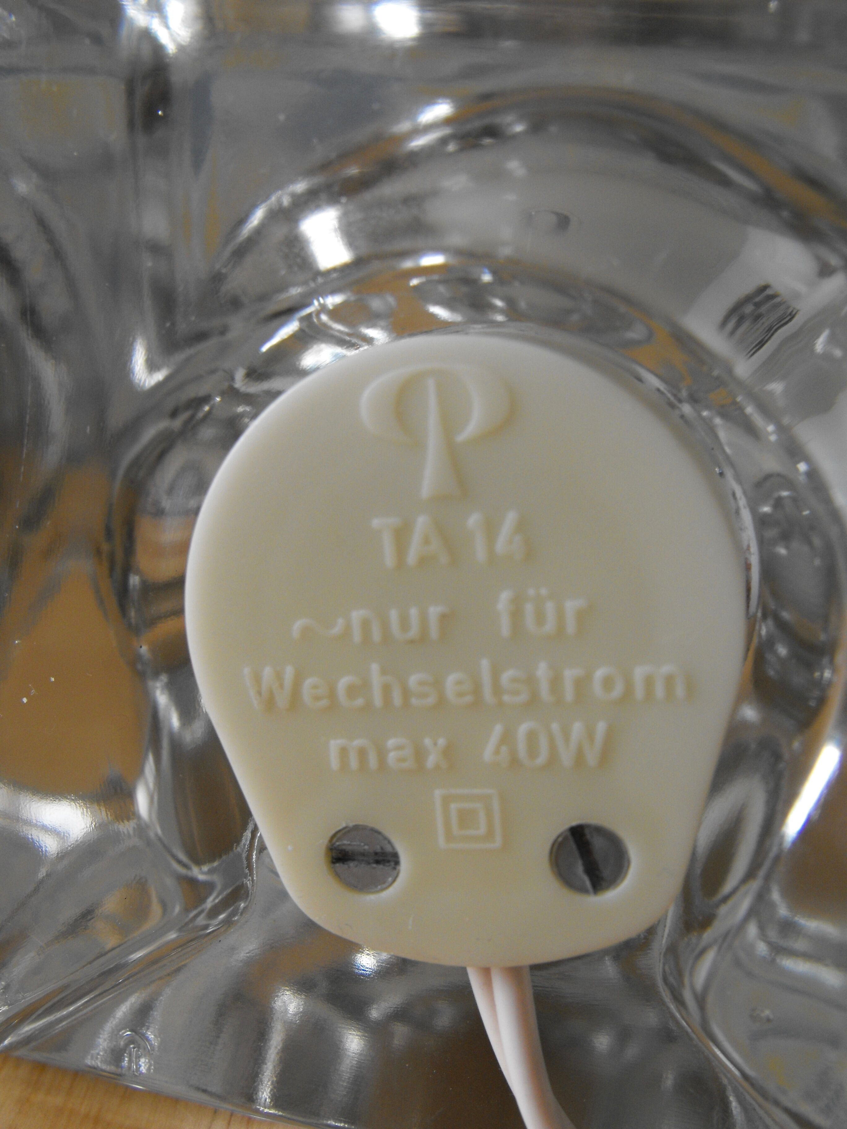 Table lamp called "Icecube" or T14 from Peill & Putzler