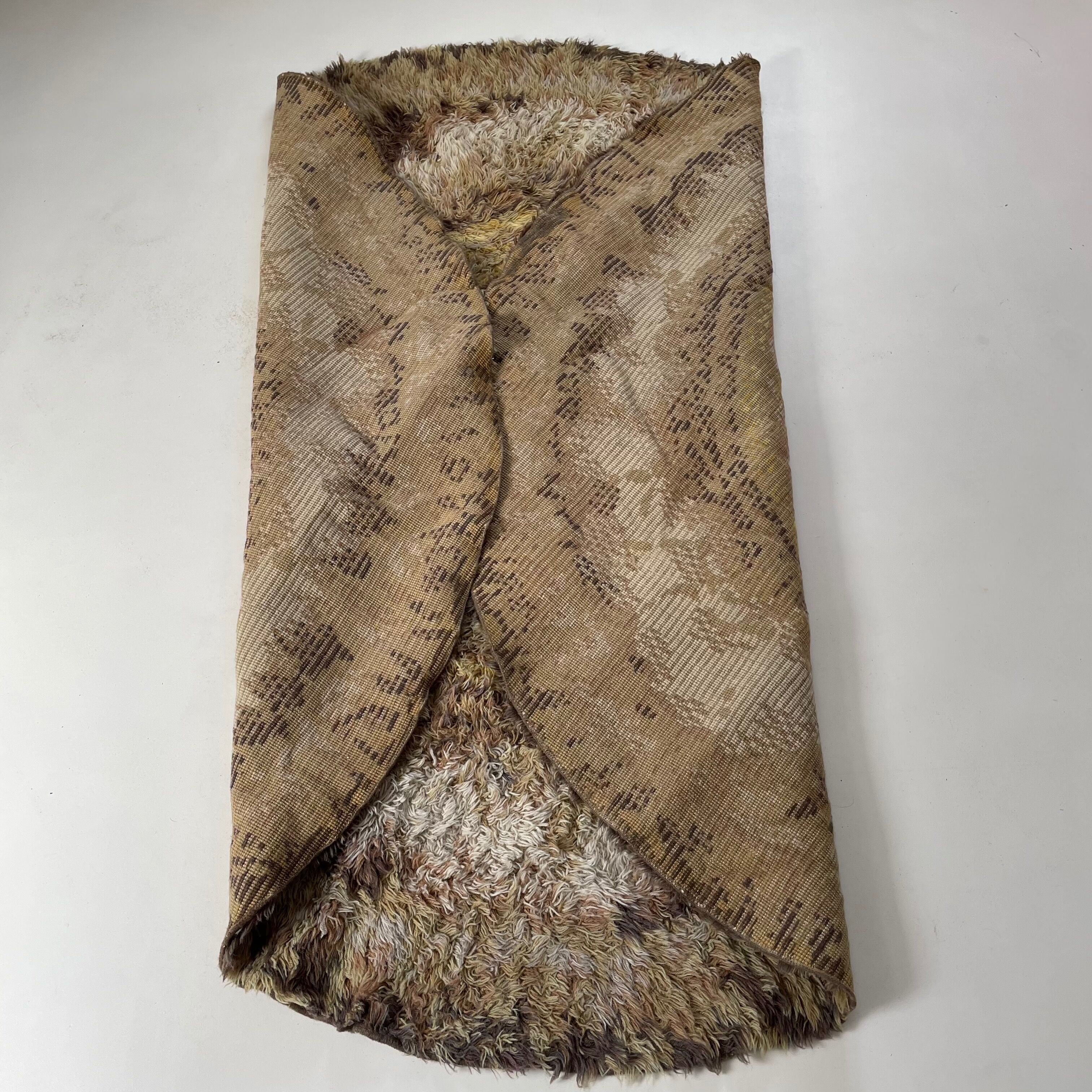 195cm multi-color scandinavian psychedelic batik high pile pop art rya rug 1970s