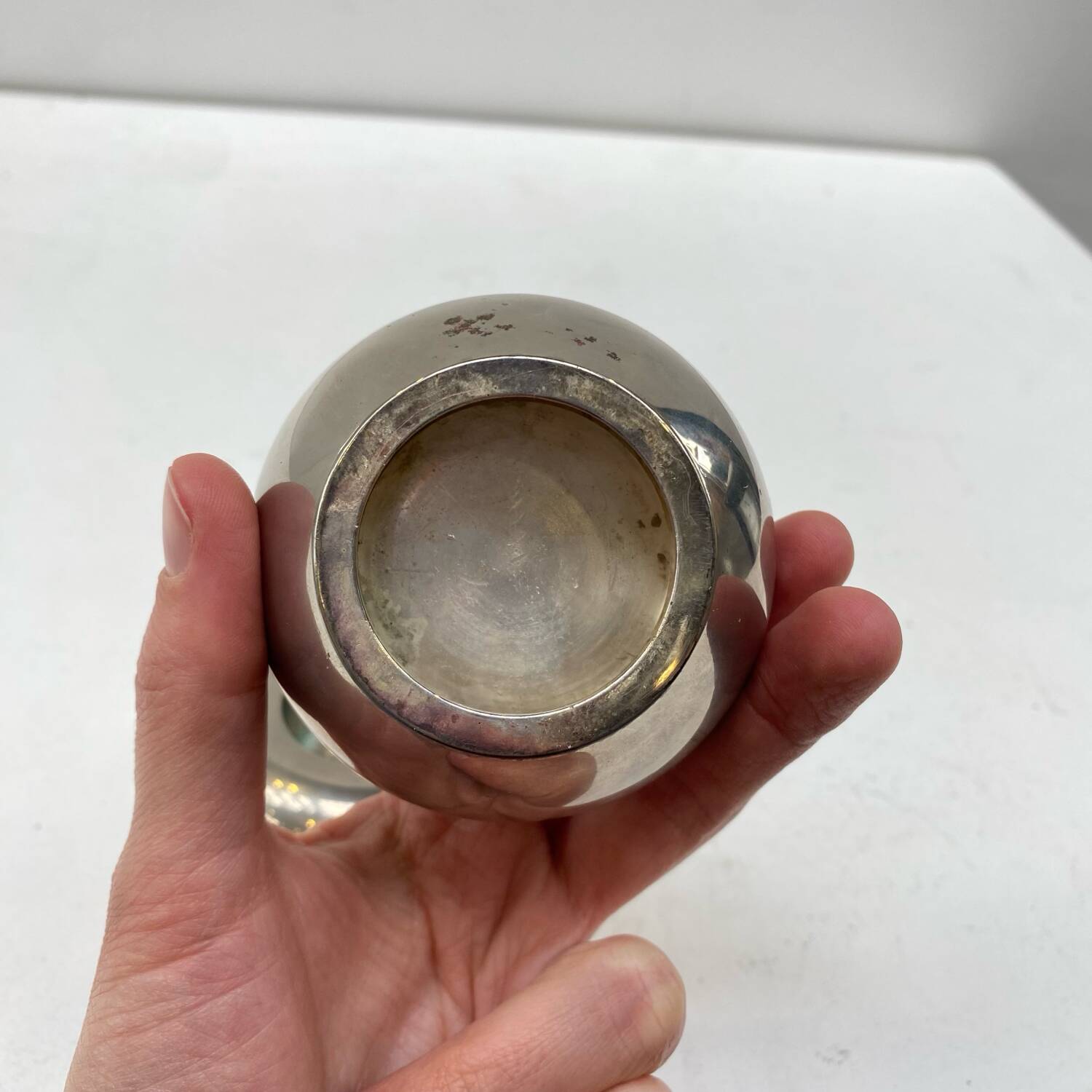 Set of two silver metal candlesticks from the 70s