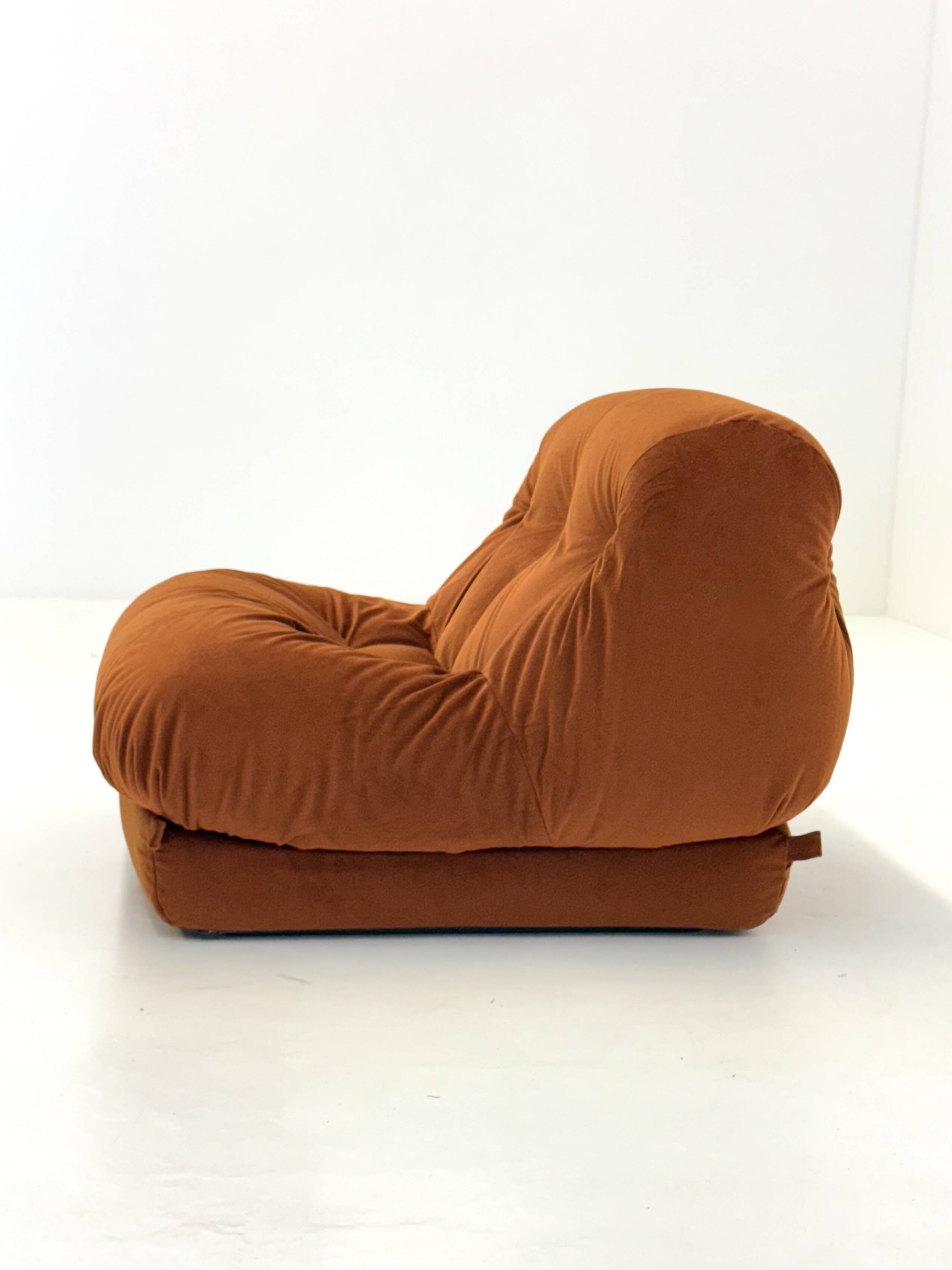 Orange Nuvolone armchair by Rino Maturi for Mimo Padova