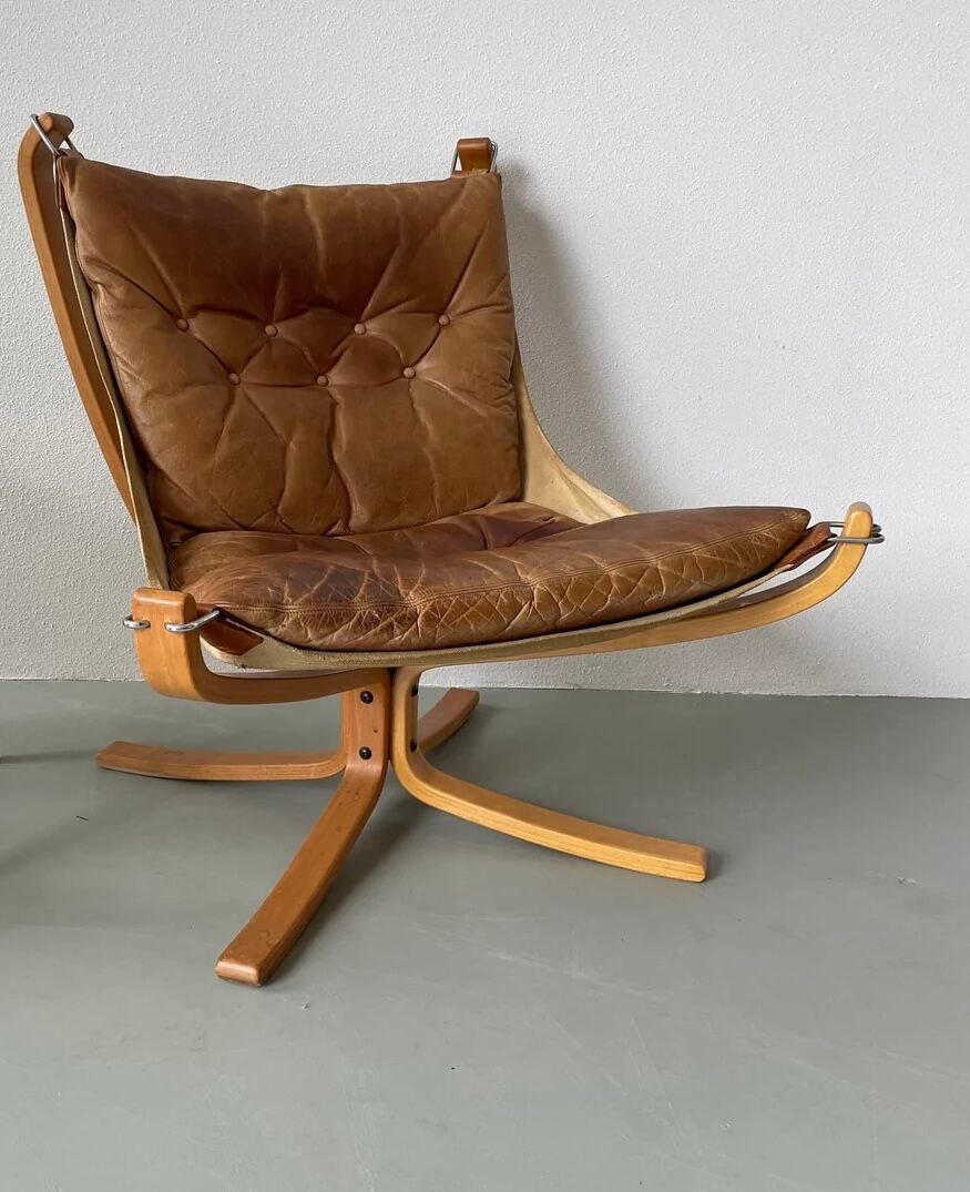Vintage Falcon chair leather