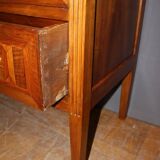 Commode de style Louis XVI en noyer et marqueterie XIX
