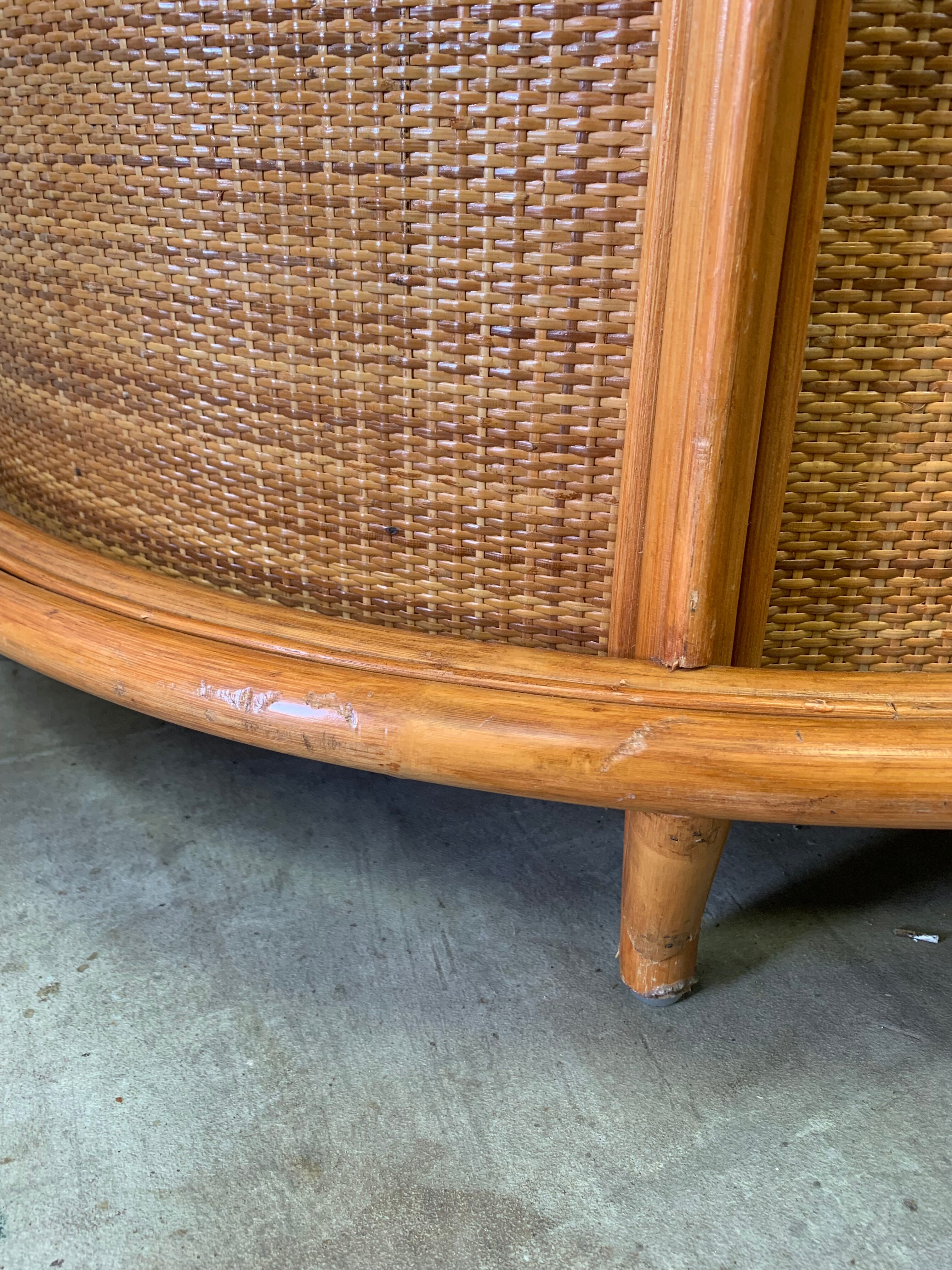 Vintage rattan bar