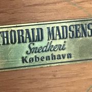 Vintage danish rosewood rectangular coffee table 60s perfect condition, by Thorald Madsens.