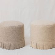 Paire de poufs en laine