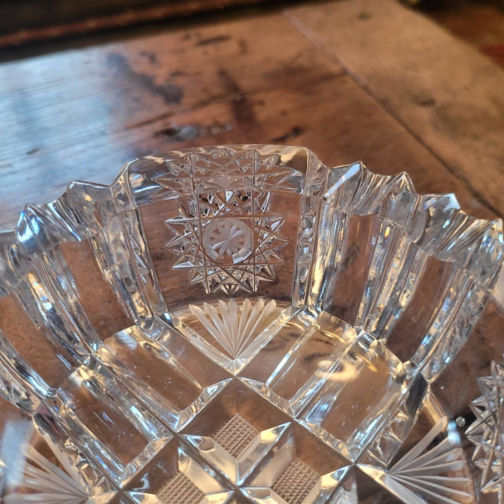 Cut crystal ashtray - French crystal factory from the 1970s-1980s