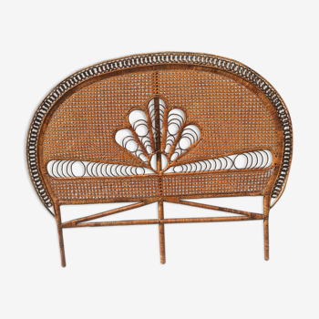 Peacock-style rattan bed head
