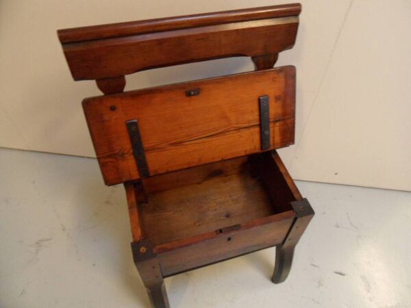 Banc ancien petit