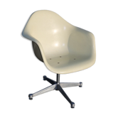 Armchair by Charles & Ray Eames for Herman Miller