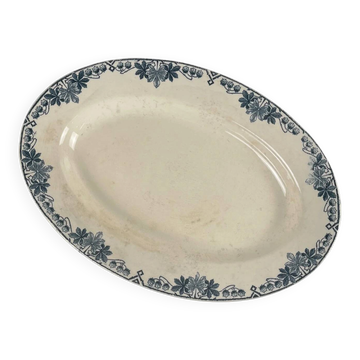 Oval dish model "Tunis" by Longwy, late 19th century.
