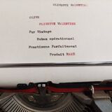 Machine à écrire Olivetti Valentine S
