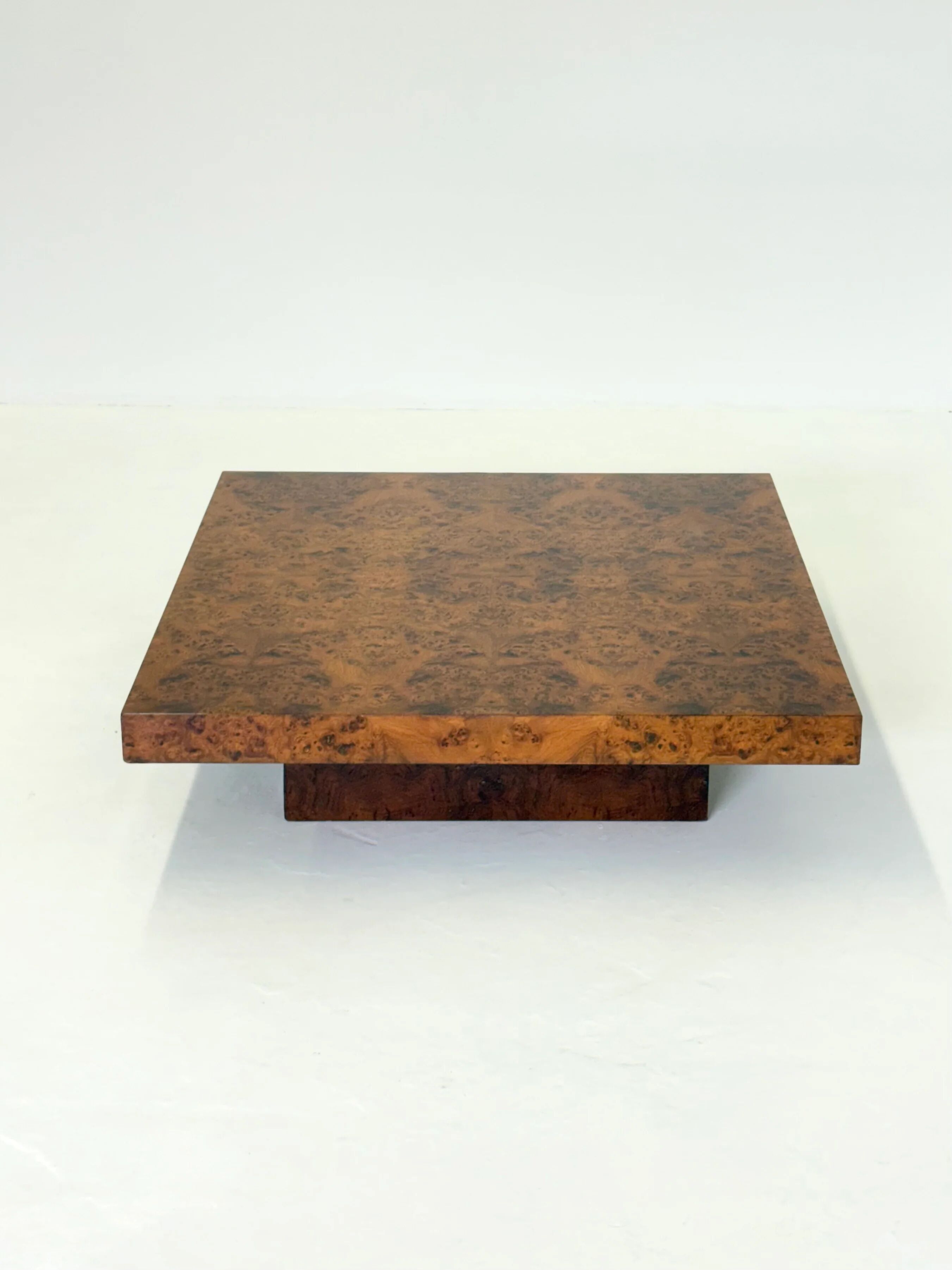 XL square coffee table by Turri in burl wood
