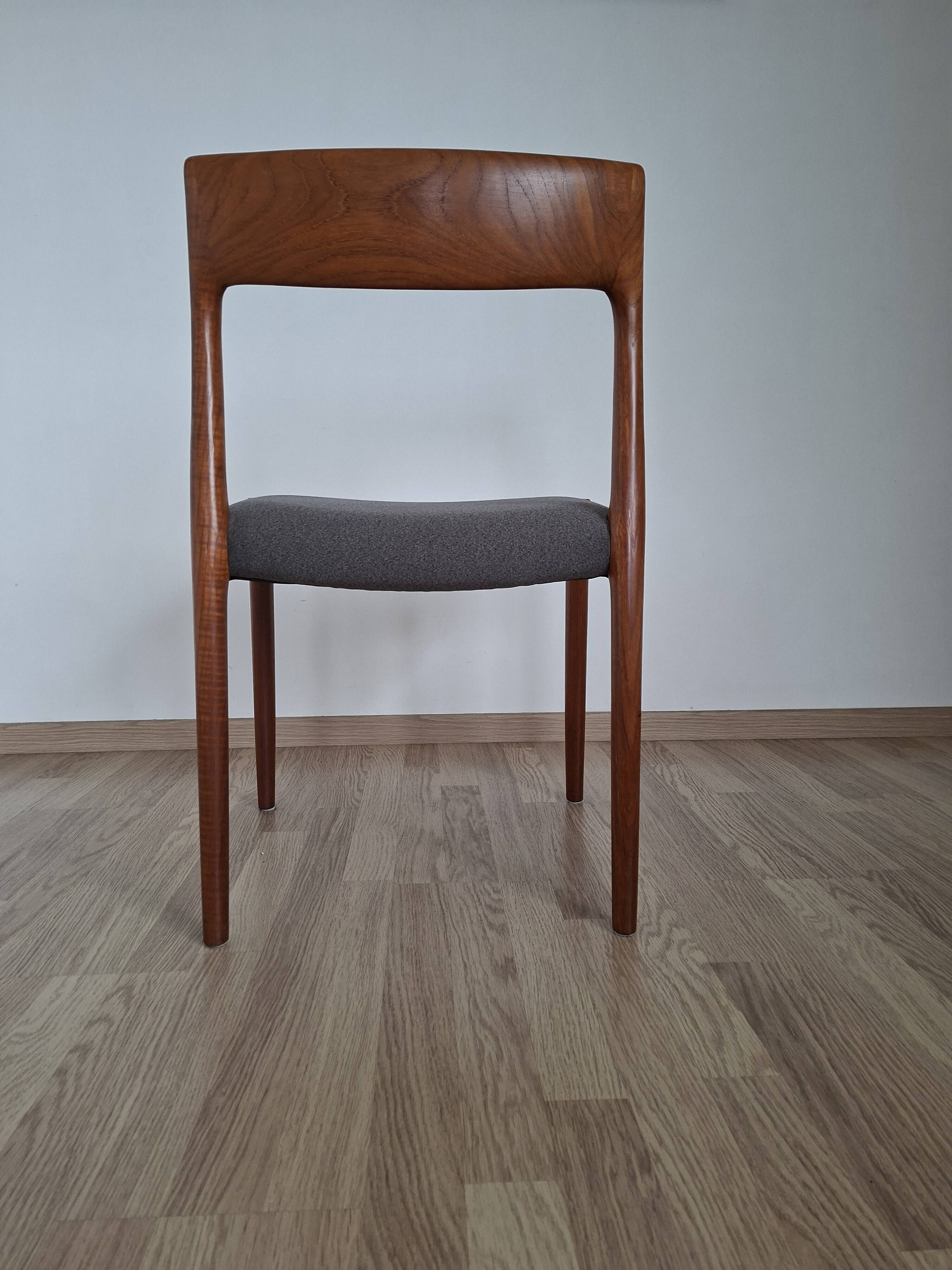 6 dining chairs by Niels Otto Moller. Model 77.