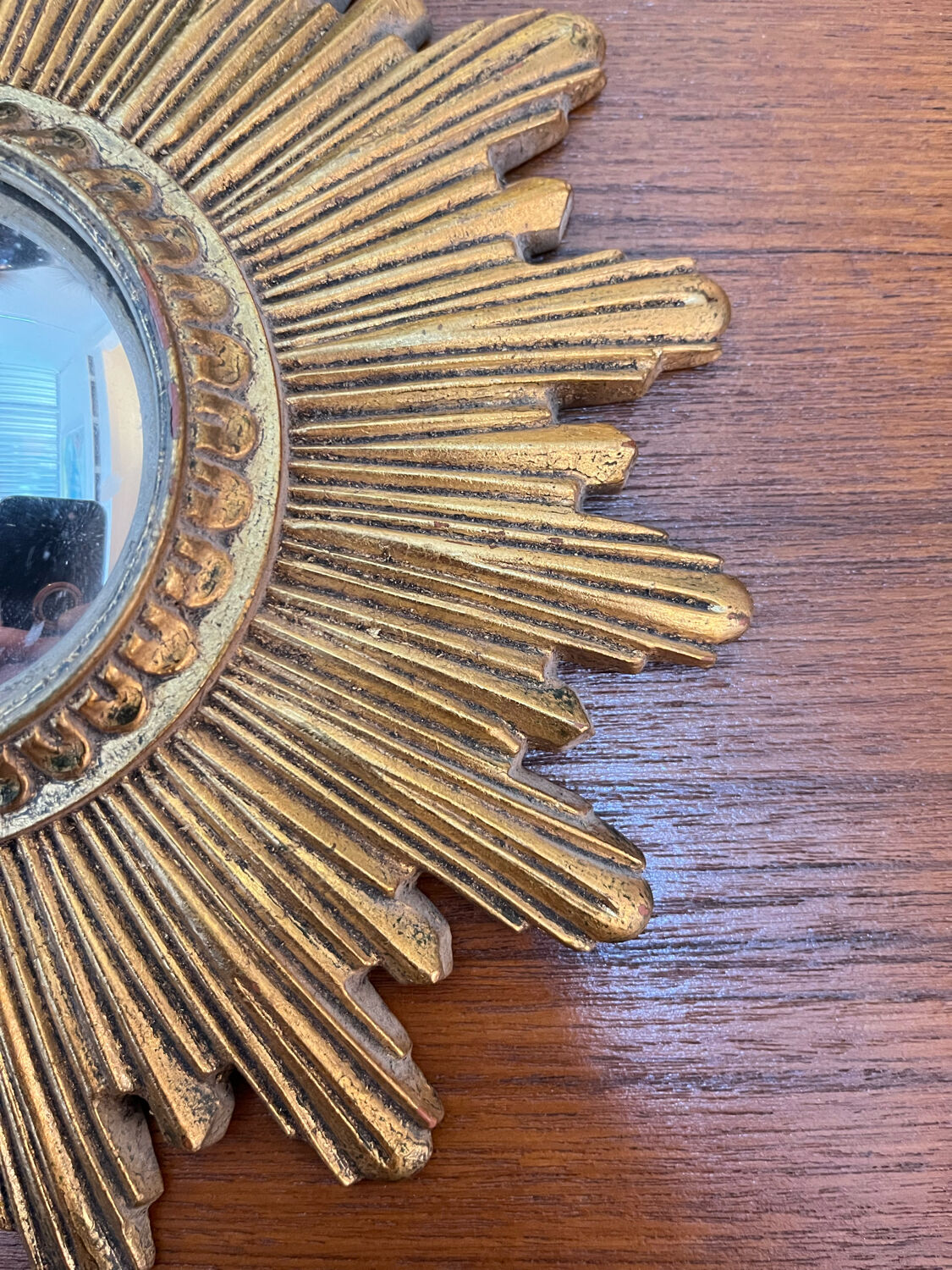 Golden witch mirror 25cm