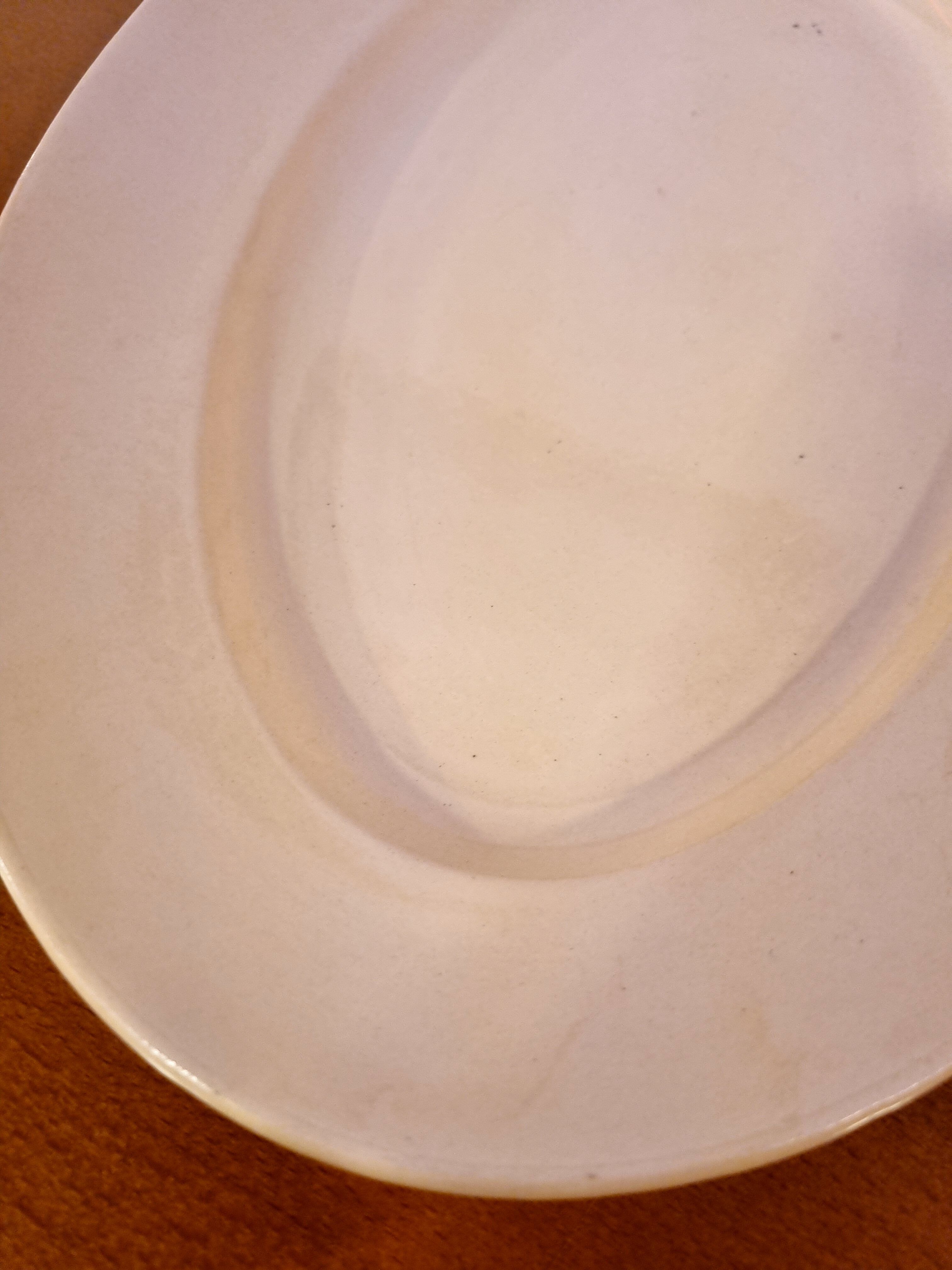 Oval dish