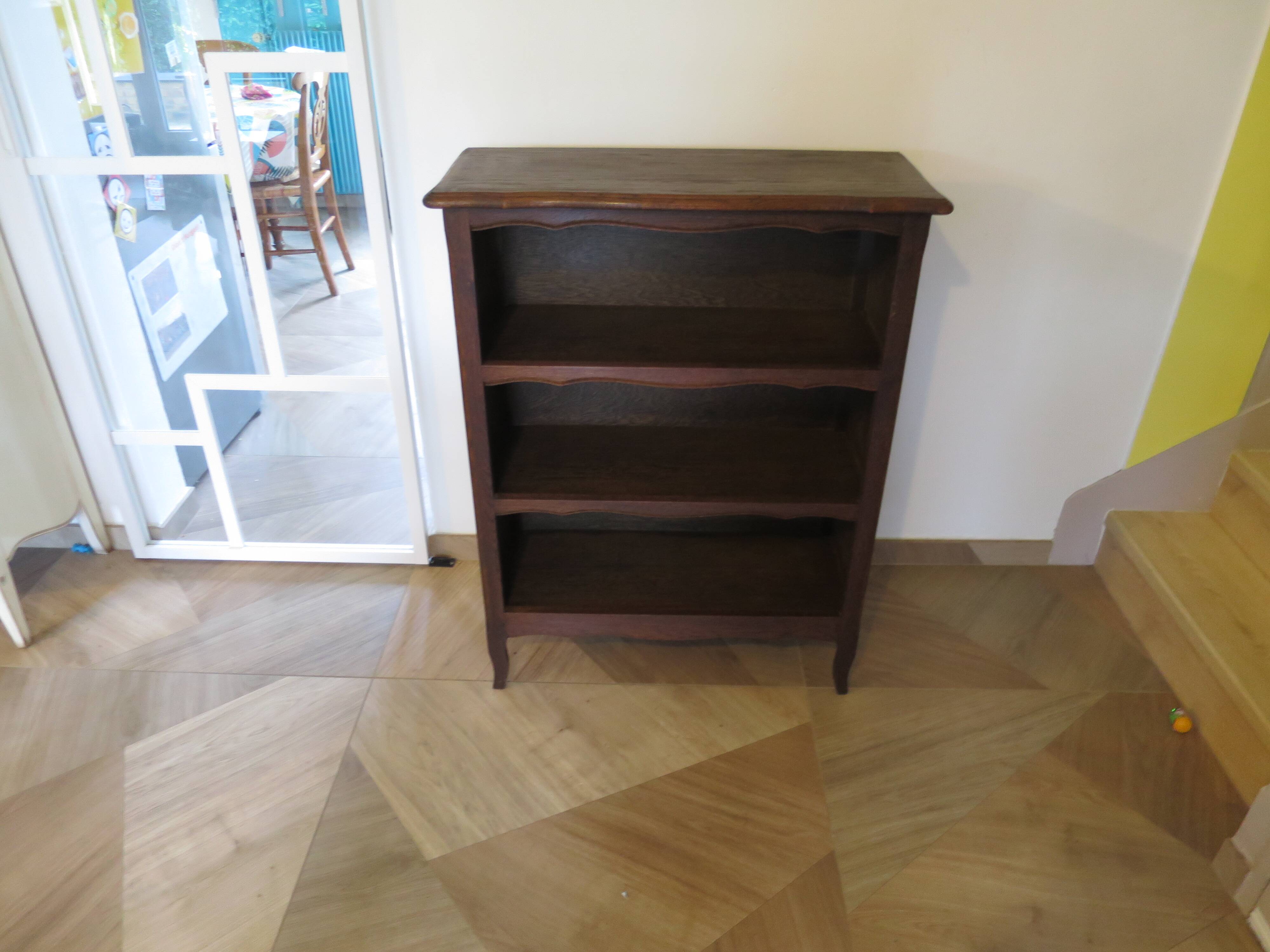 Beautiful oak Bibus - 3 levels - Louis XV style