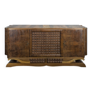 enfilade brutaliste à