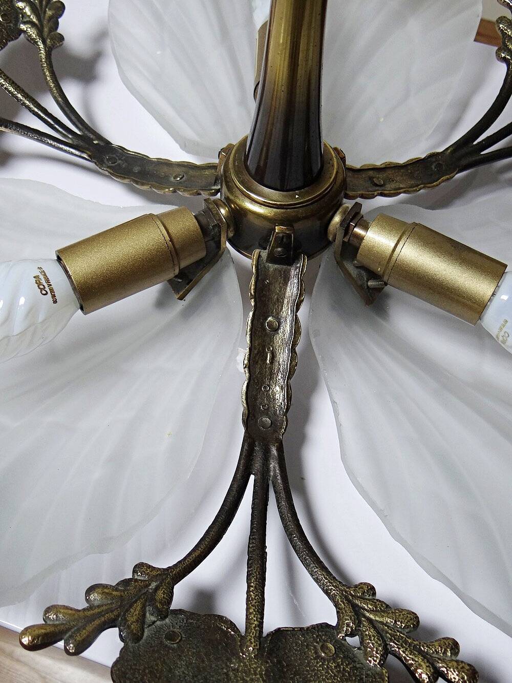 Vintage 1980s-90s Hollywood Regency Art Deco Bronze Mariner Seashell Chandelier