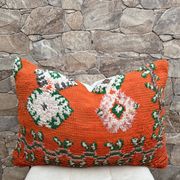 Vintage Berber Kilim cushion cover: Moroccan wool cushion