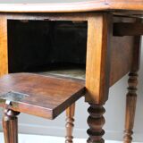 XiXe mahogany flap table