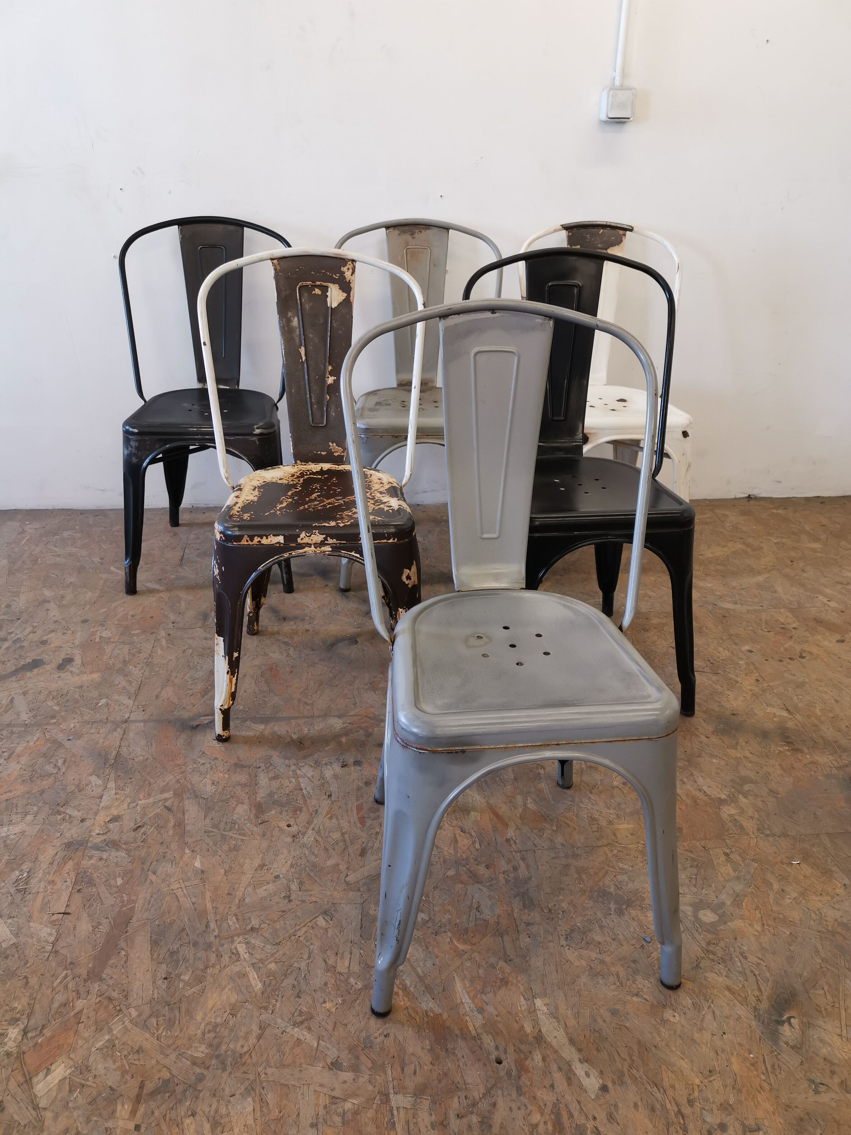 Série de 6 chaises "Tolix"