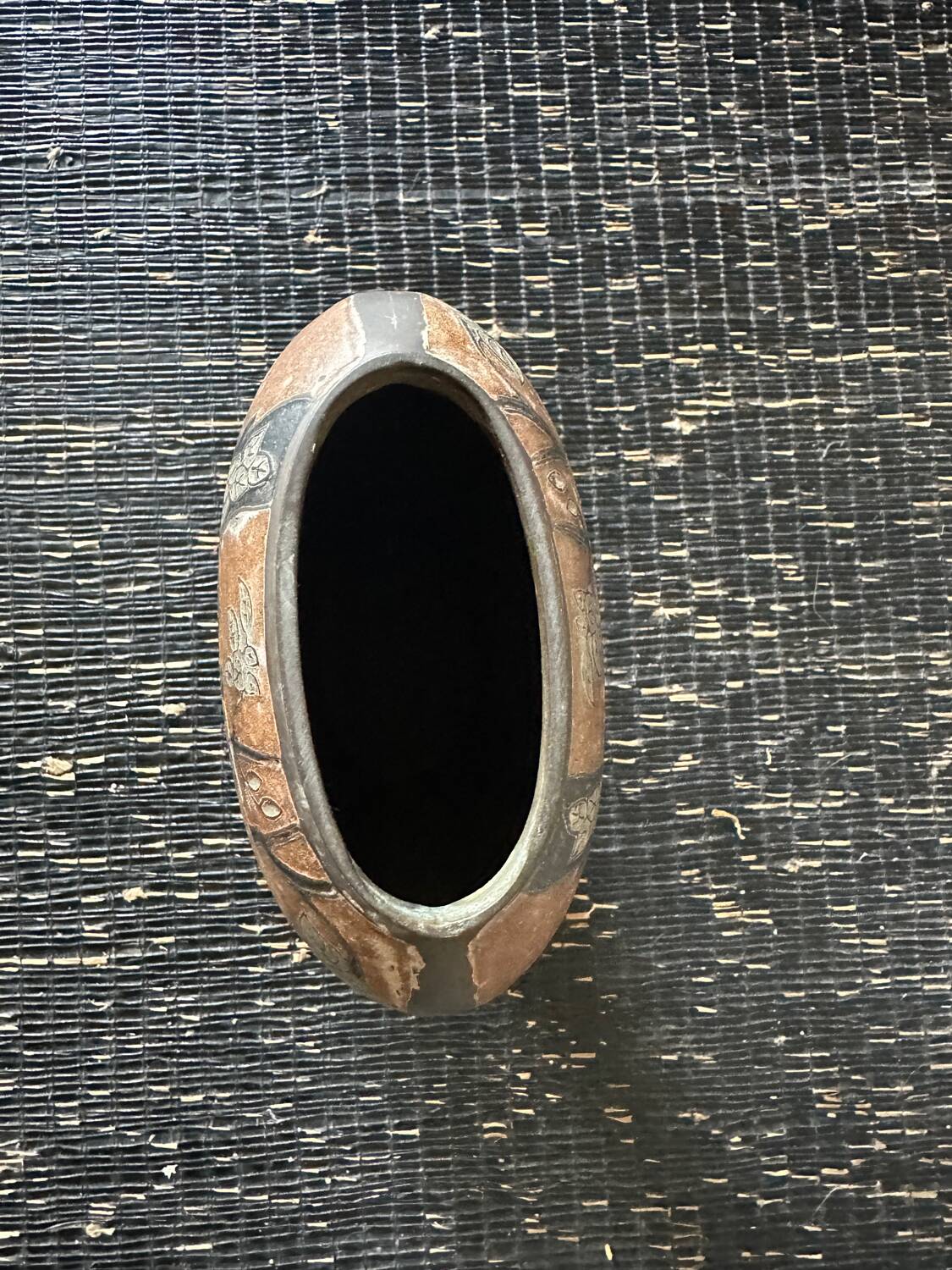 Vase en laiton émaillé