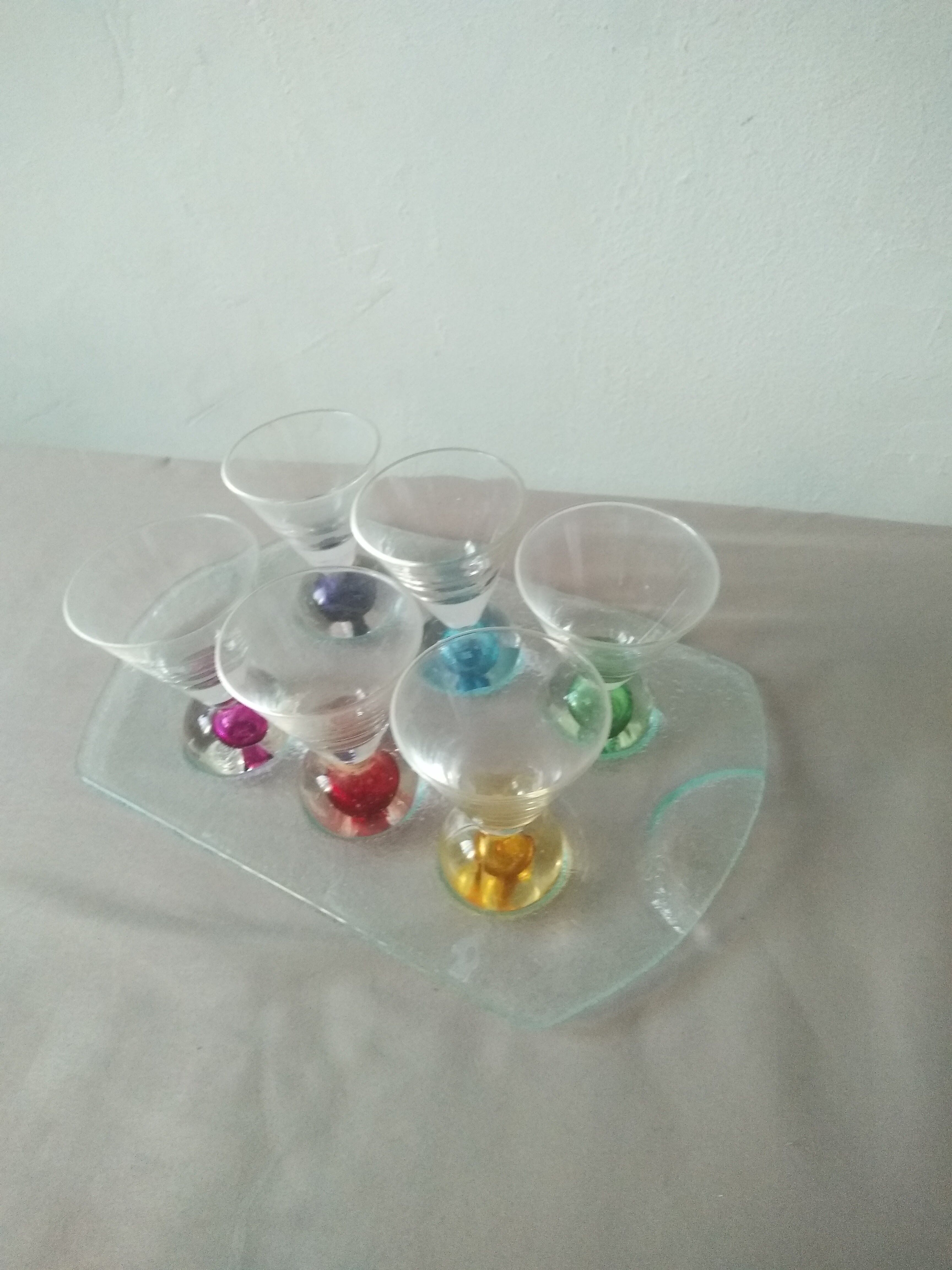Box 6 liqueur glasses, colored ball base + serving tray, new
