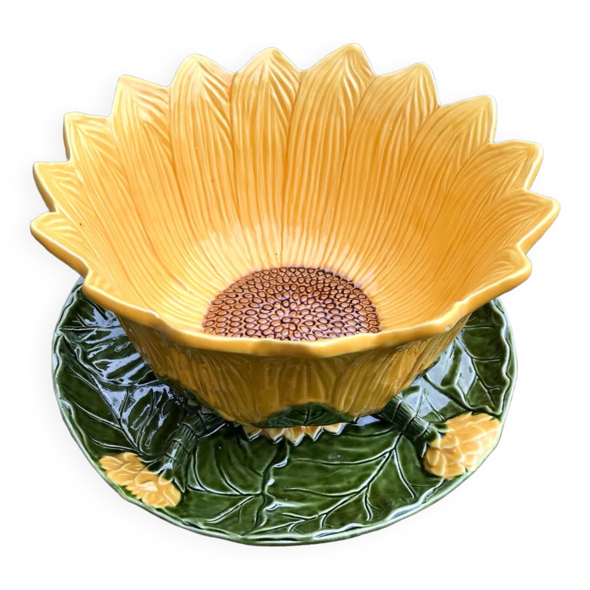 Begging dish and sunflower slip salad bowl